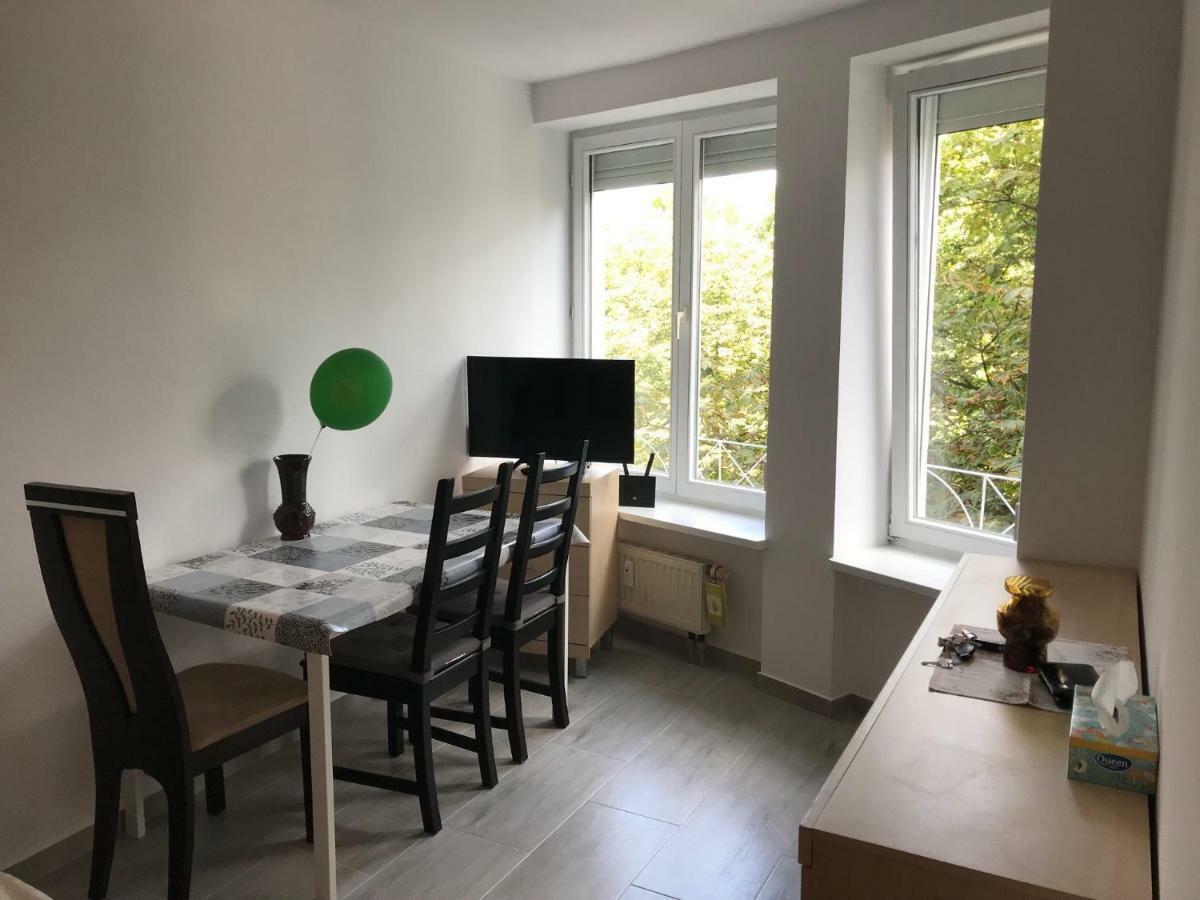 Apartament Grochowy - Poznan Stare Miasto Exteriör bild