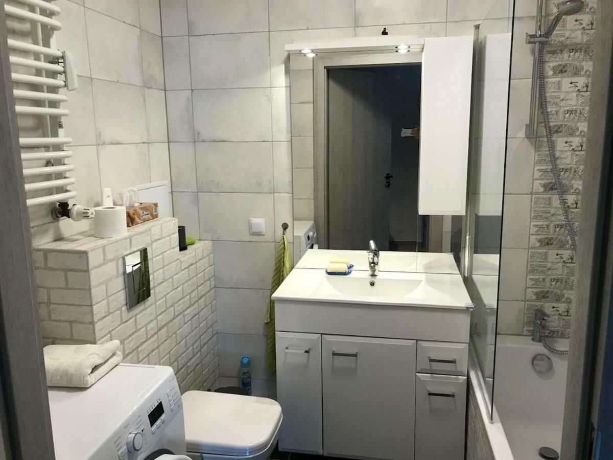 Apartament Grochowy - Poznan Stare Miasto Exteriör bild